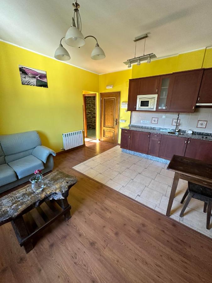 Apartamentos Helenias - B&B