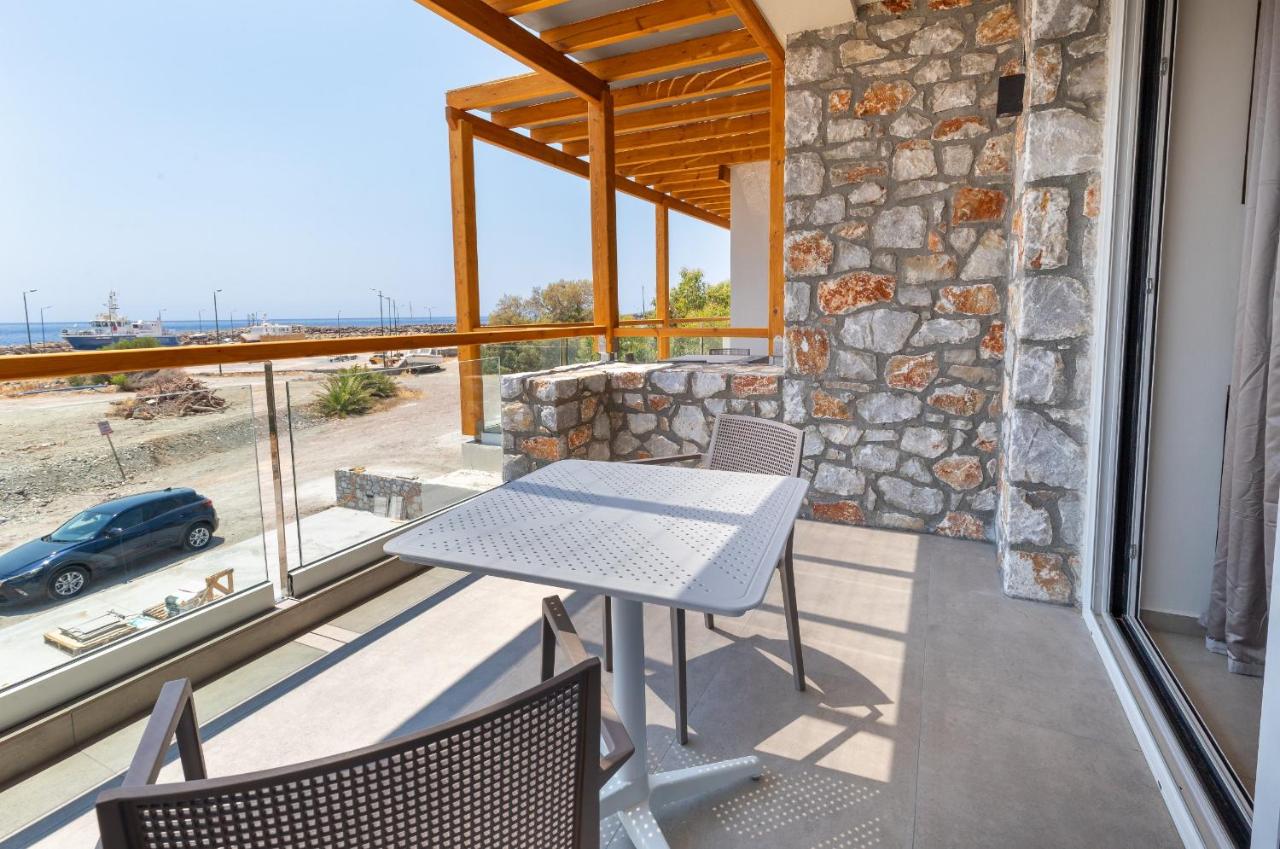 Two-Bedroom Apartment with Balcony and Sea View