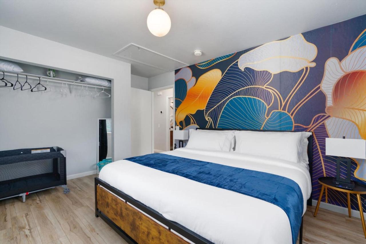 Immediate Access to Highway 35 - Remodeled Haven - B&B Austin