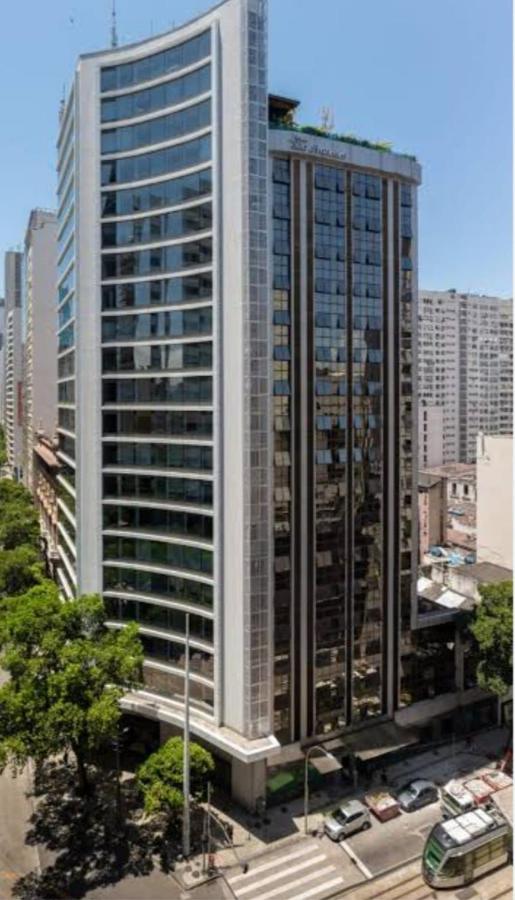 Studio 20 m2 , piscina , wifi, ar , smart Tv - B&B Rio de Janeiro
