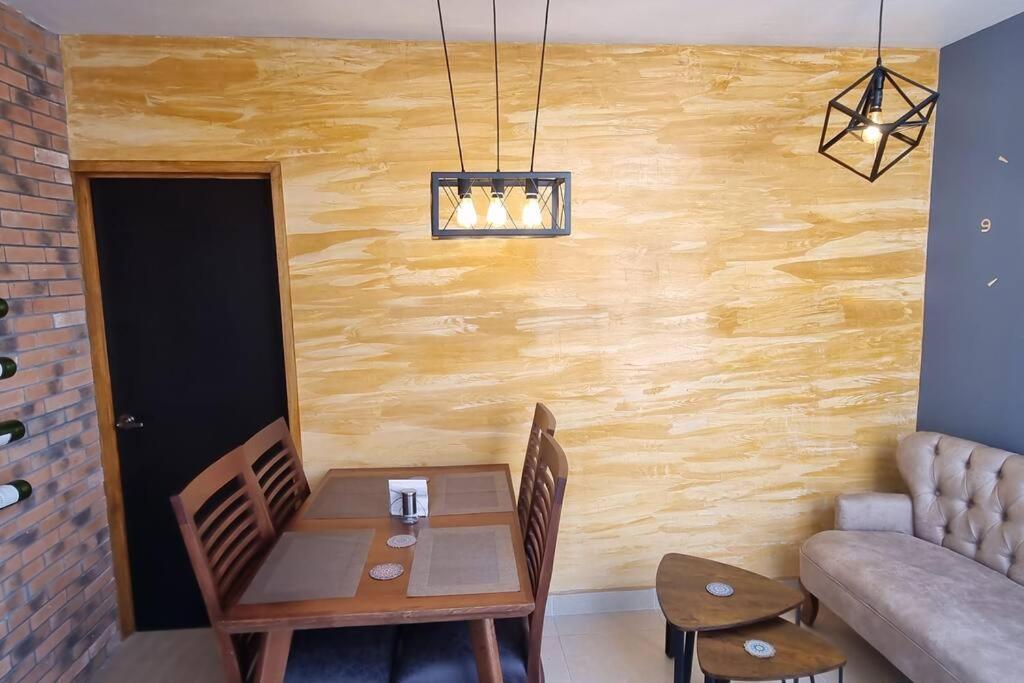 Viñedito del coyote, Coyoacán - B&B