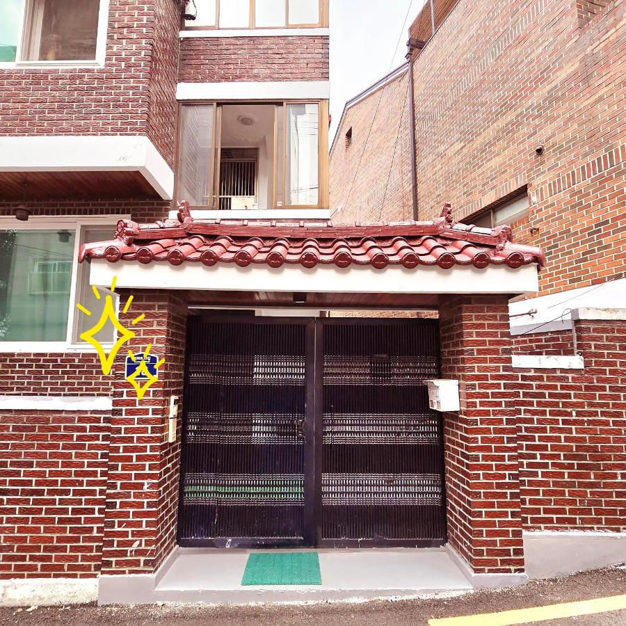 J Stay Near Hongdae Local 2BR - B&B Seoul