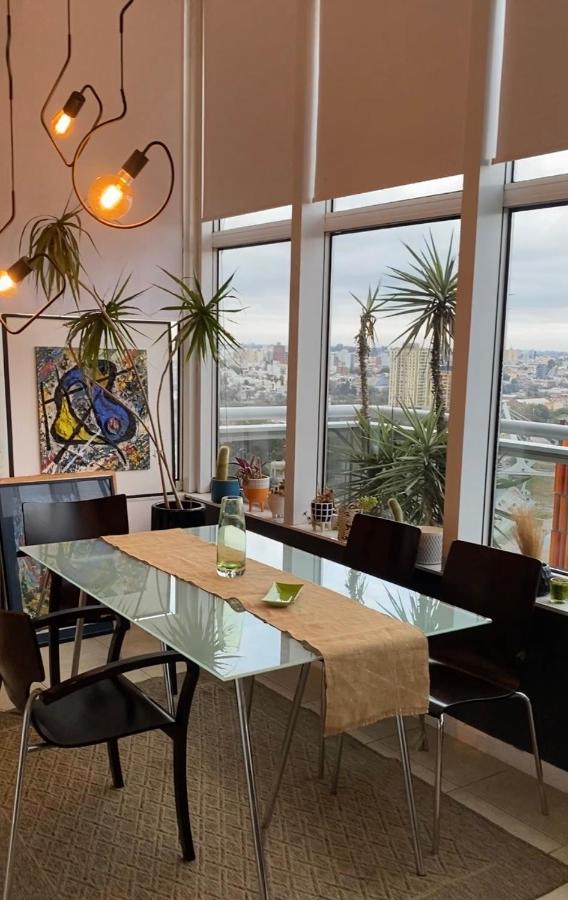 DEPARTAMENTO VIP PREMIUM EN EL CENTRO - Arte y Vistas panorámicas a toda la ciudad y el río - B&B Córdoba