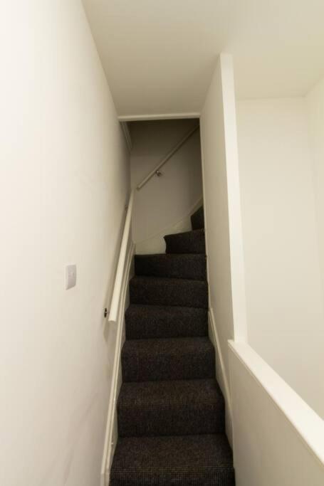 Suite 3 - Quaint Double Room in a Shared House - B&B