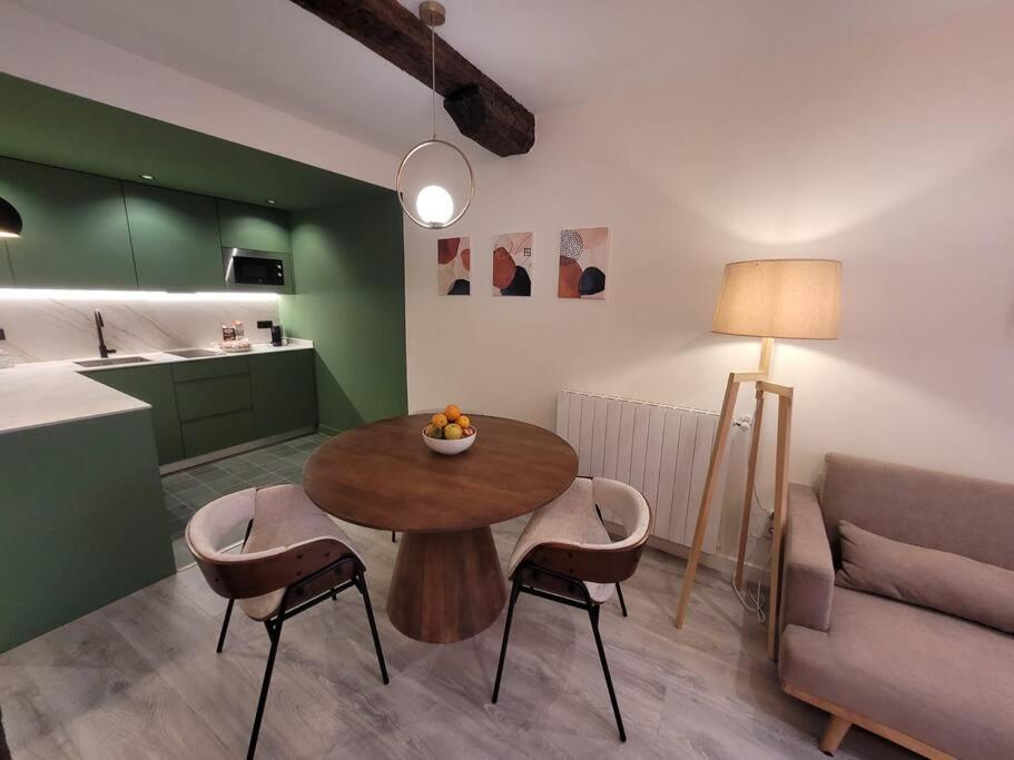 Piso Boutique a un minuto del Casco Viejo - Ferienwohnung Bilbao