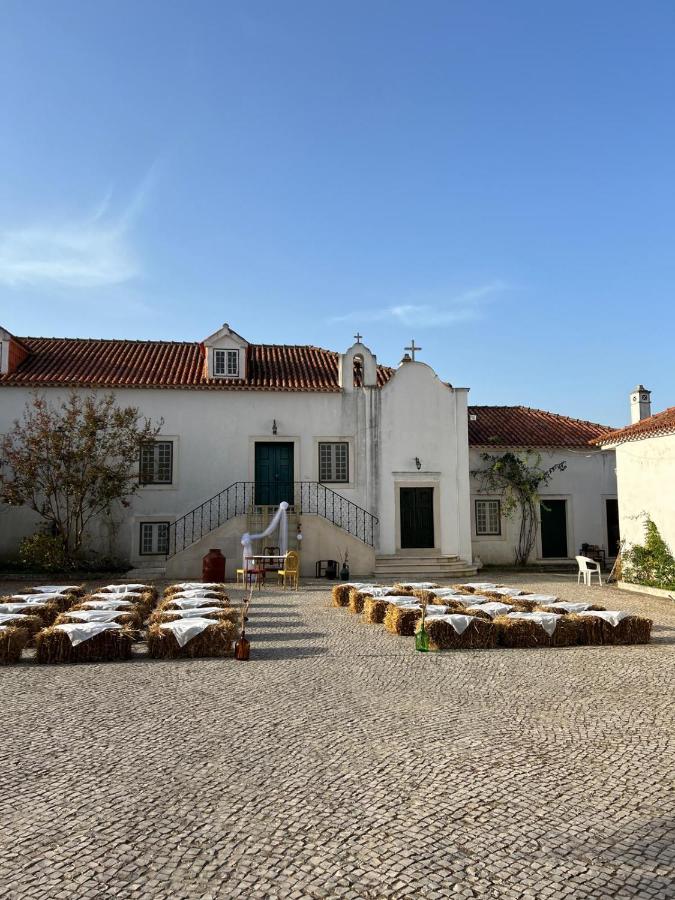 Santuário SOS Animal - Bed and Breakfast Casais da Carneiria