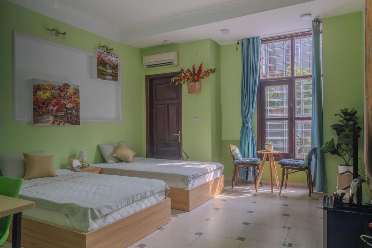 Chambre Lit Queen-Size avec Balcon