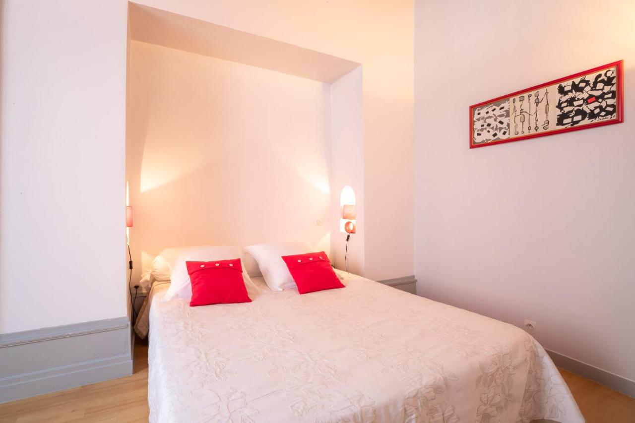 Apartamento de 2 dormitorios con terraza