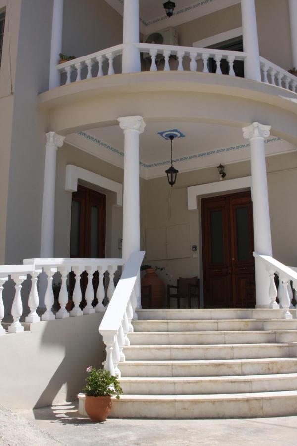 Apartment mit 3 Schlafzimmern und Balkon