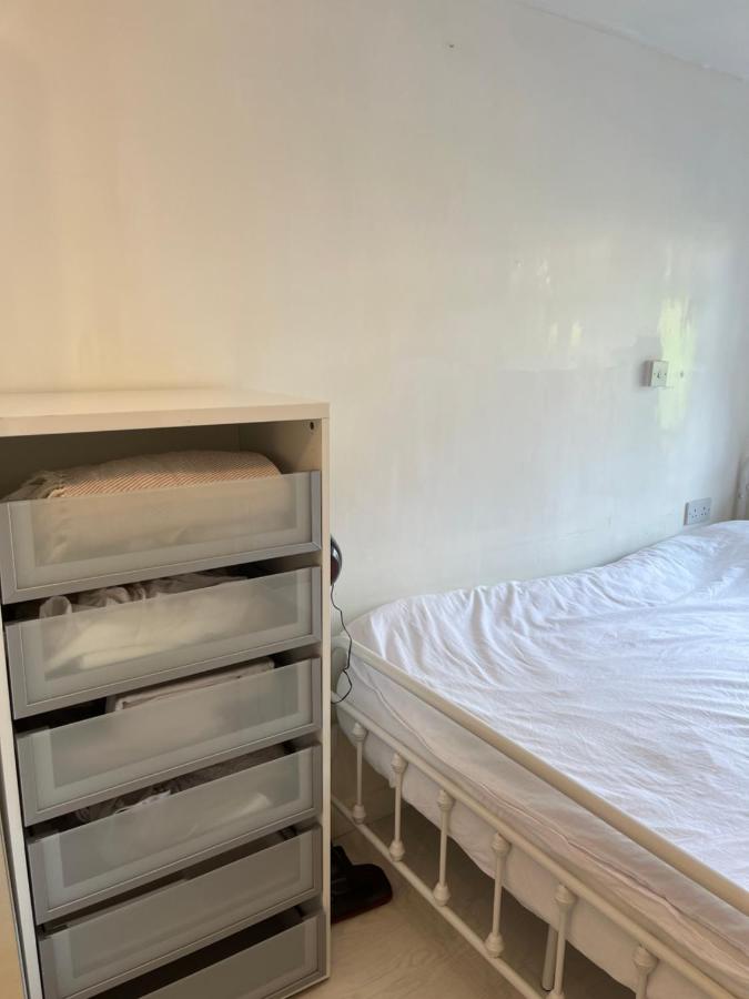 Cozy studio with parking - Bed and Breakfast Timperley