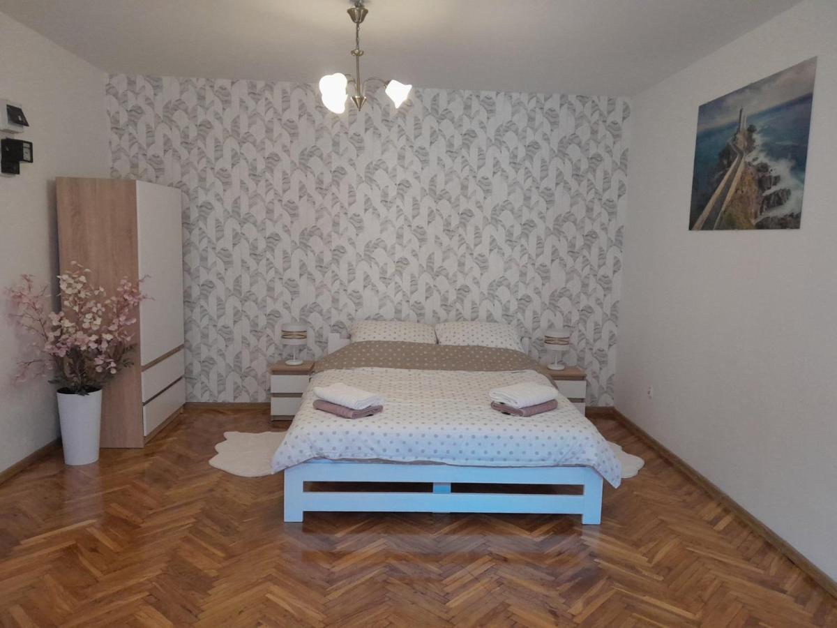 Apartament w Centrum Miasta, blisko Dworcu - B&B Przemyśl