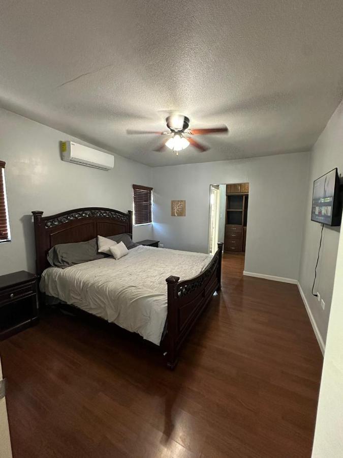 Casa amplia cerca de garita - Ferienwohnung Mexicali