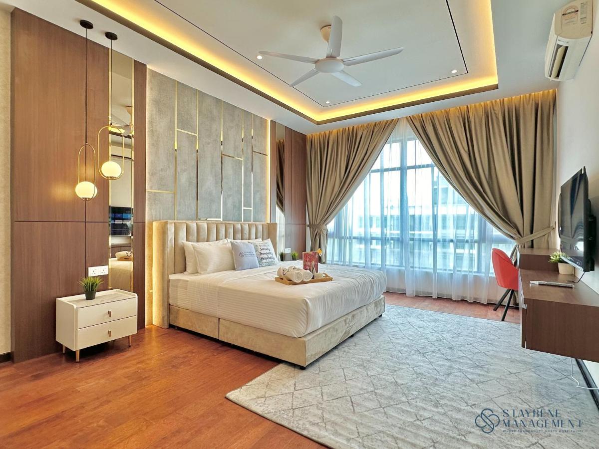 Penthouse Apartment