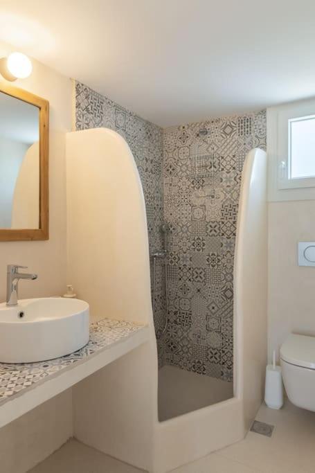 Naousa - 2BR Cycladic Town-House - Jasper - Chambres d’hôtes Náousa