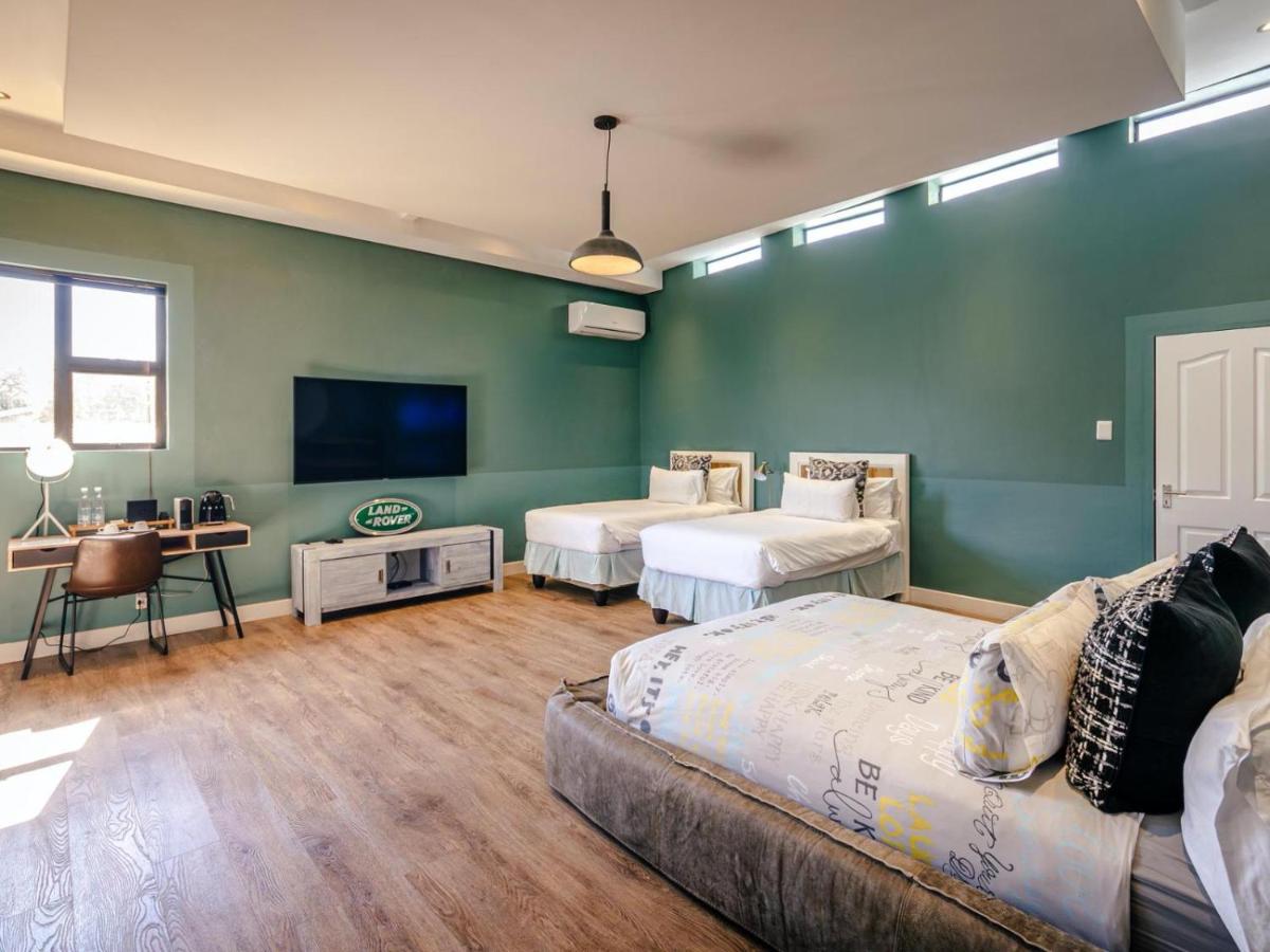 Luxury Family Room