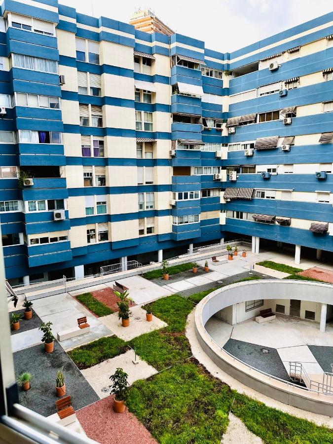 Habitación en el corazón de Alicante con vista Jardín - Ferienwohnung