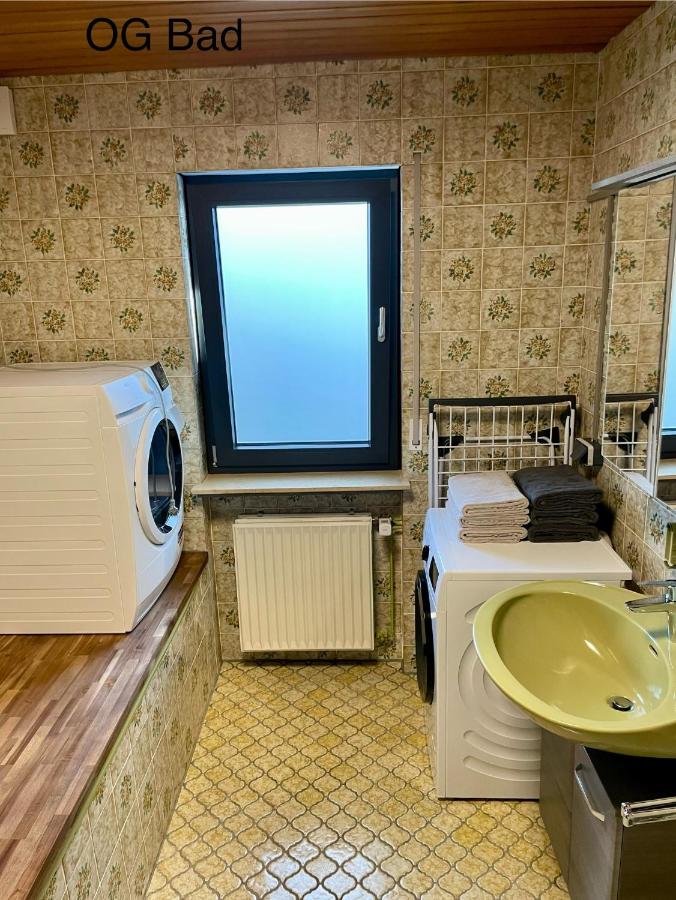 Panoramablick Ferien- und Monteurwohnung OG - B&B Mörlenbach