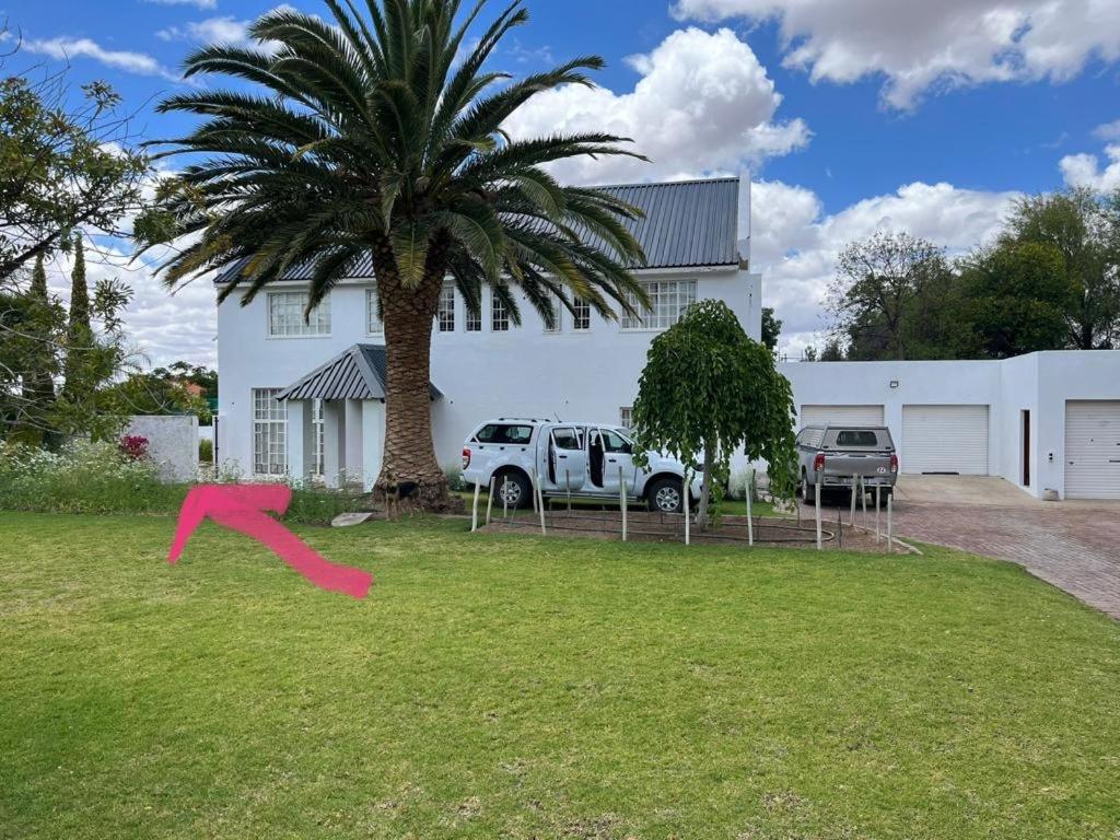 Vrede Villa - B&B Beaufort West
