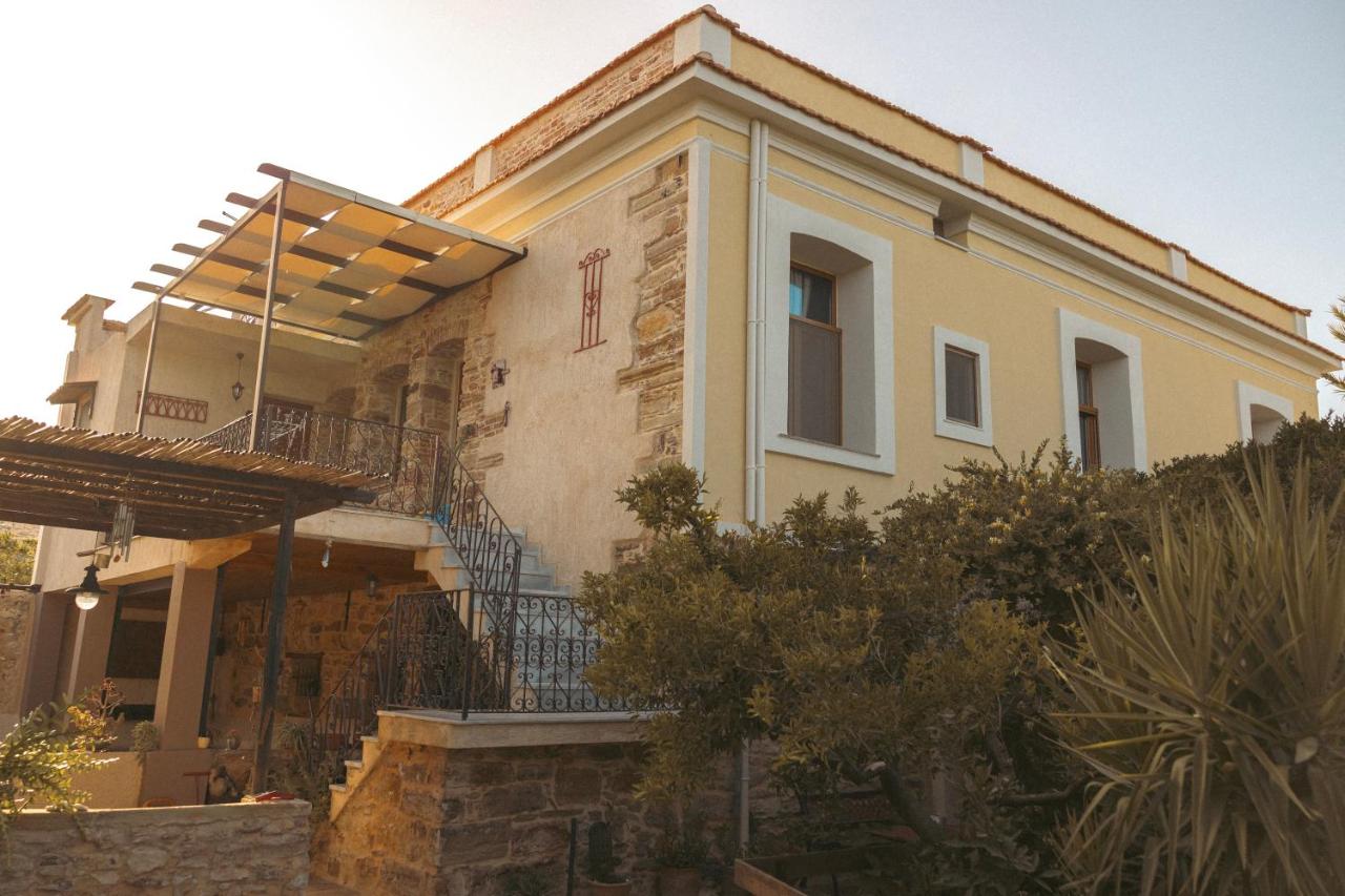 Mansion Argyrakiko - 3 bedroom house in Kampos - B&B