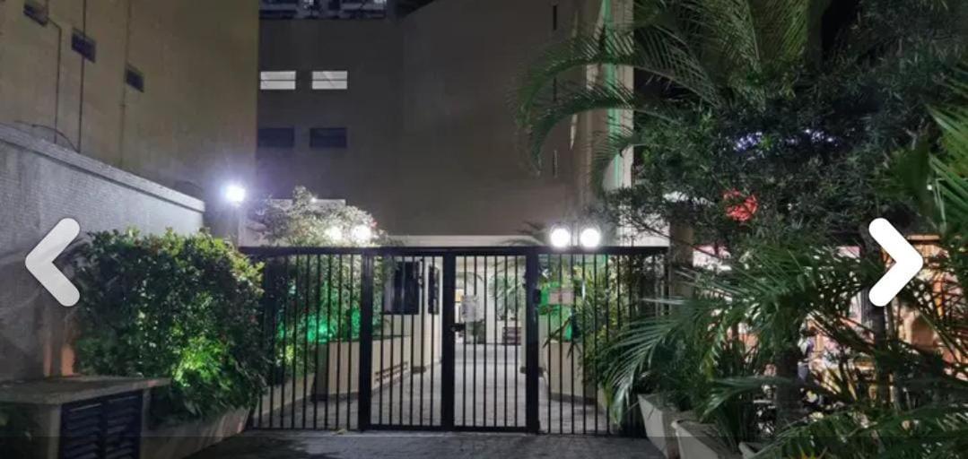 Apartamento Praia das Pitangueiras - Condomínio Golden Tower - Ferienwohnung Guarujá