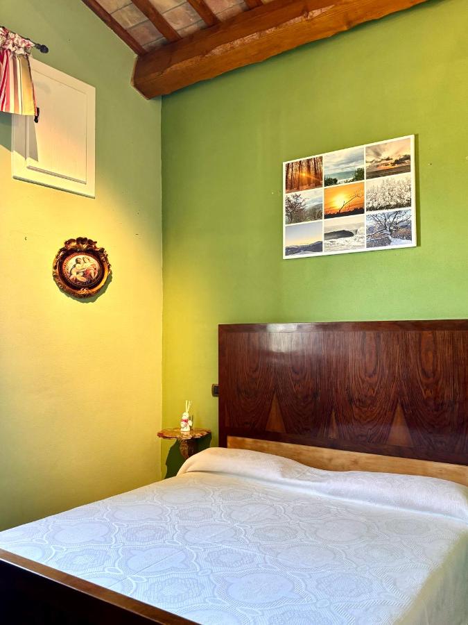 Deluxe Two-Bedroom Apartment with Garden View