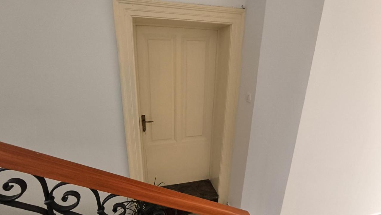 Apartment EMA - Ferienwohnung Pula