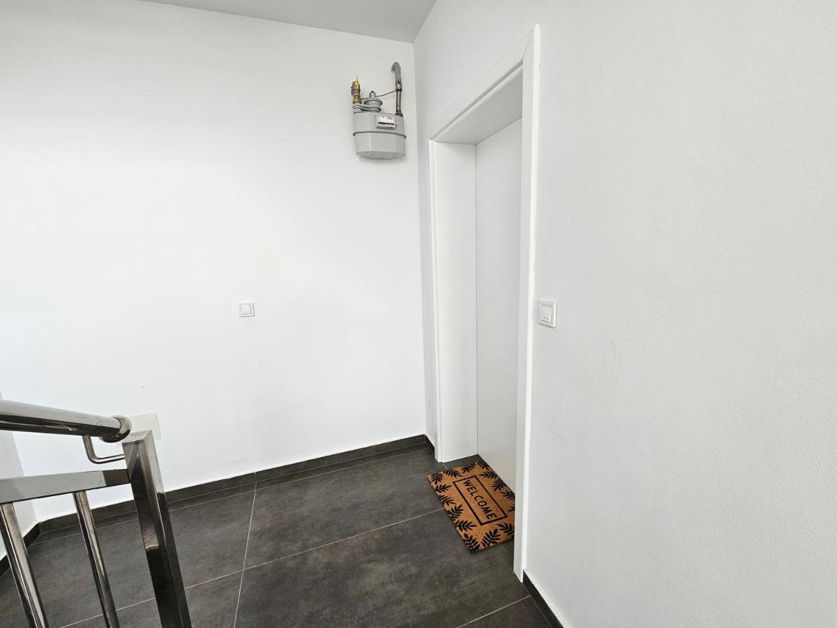 Apartment ULIKA Pula - Ferienwohnung Pula