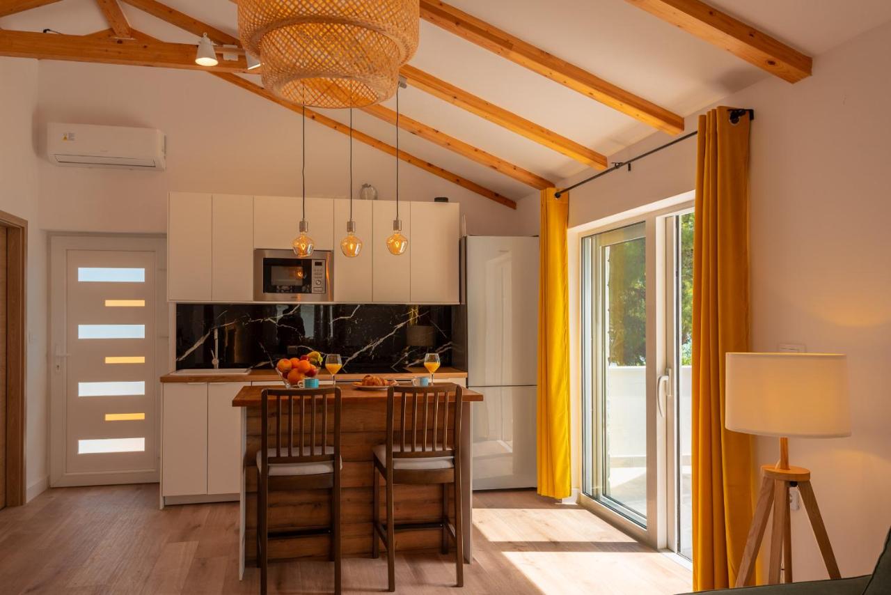 Two-Bedroom Apartment with Terrace and Sea View