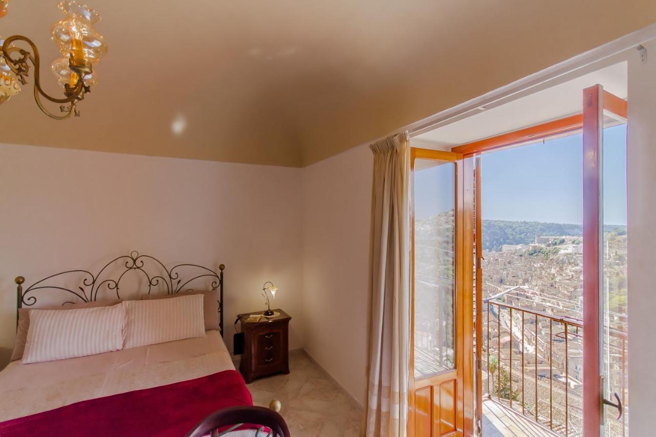 La dimora di Don Pietro Amazing view - B&B Modica