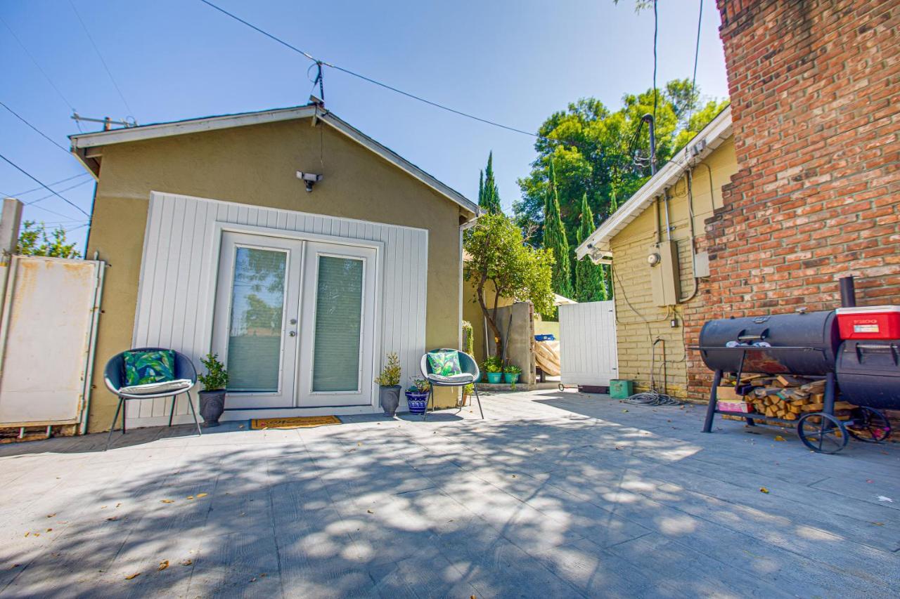 Cozy Private Studio in Granada Hills Near CSUN, Universal - B&B Mission Hills