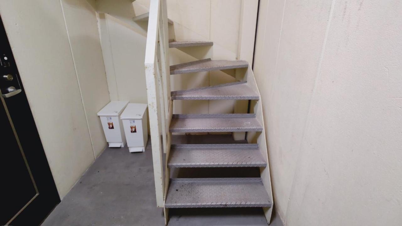 M心斎橋駅まで電車1駅 心斎橋エリア 15 mins walk to Dotonbori Shinsaibashi 401 - Chambres d’hôtes Osaka