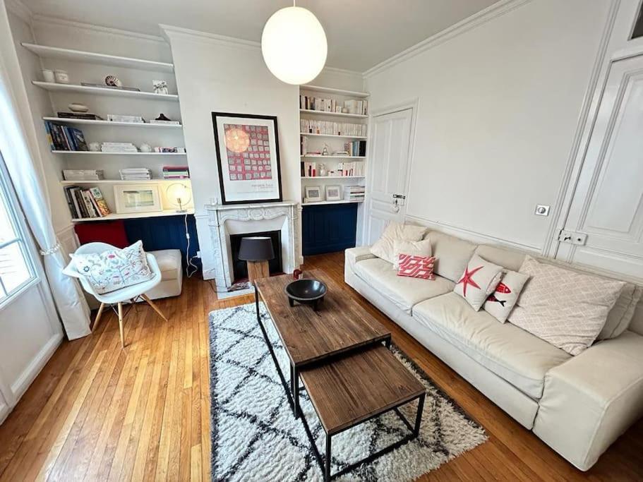 Clou dans le fer hyper centre immeuble luxueux - Ferienwohnung