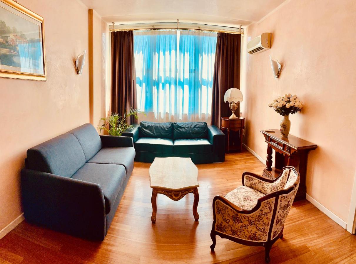 Pang's Home - B&B Marghera
