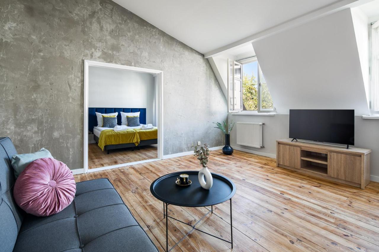 One-Bedroom Family Apartment