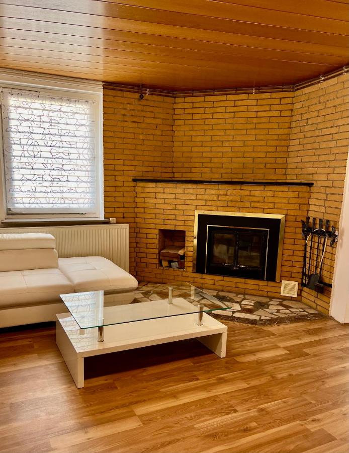 Messe Apartment in Laatzen mit kostenlosen Parkplätz - Ferienwohnung Hannover