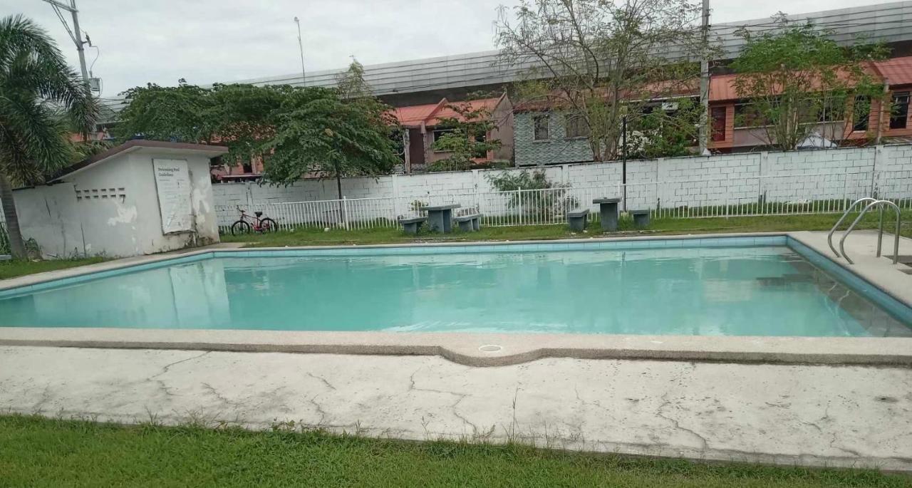 2BR Condo for Rent near Highway - B&B