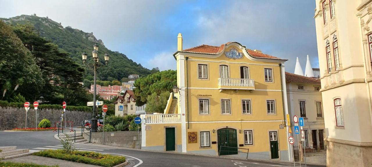 Casa Mariana 1 -"Living the Village" Apartment - Bed and Breakfast Sintra