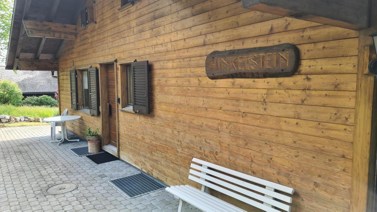 Chalet Hinkelstein in Beatenberg traumhafte Aussicht auf Eiger, Mönch & Jungfrau - B&B Sundlauenen