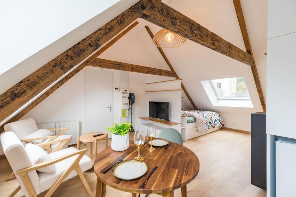 Studio Élégant au Cœur Lannion - B&B
