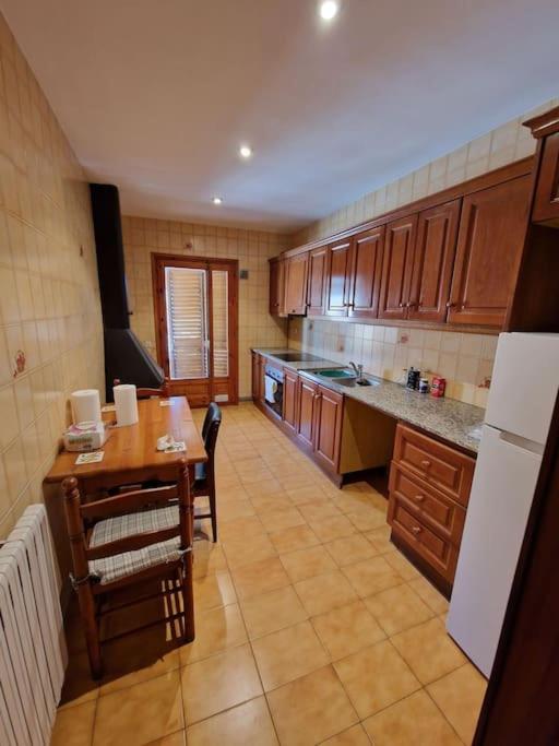 Atic verdaguer 3 habs Pis Sencer - Chambres d’hôtes