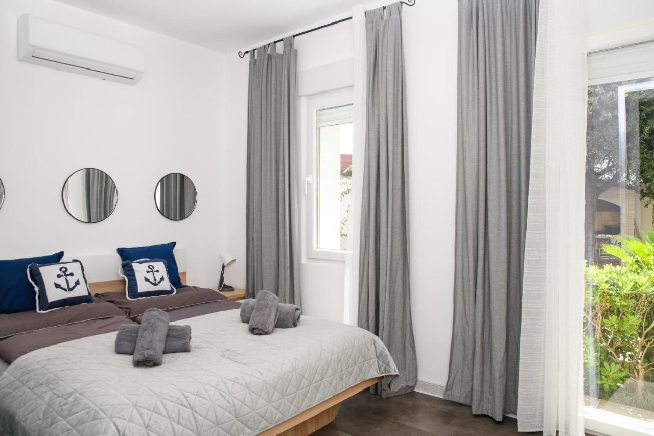 Villa Laki Rab 1 - B&B Banjol