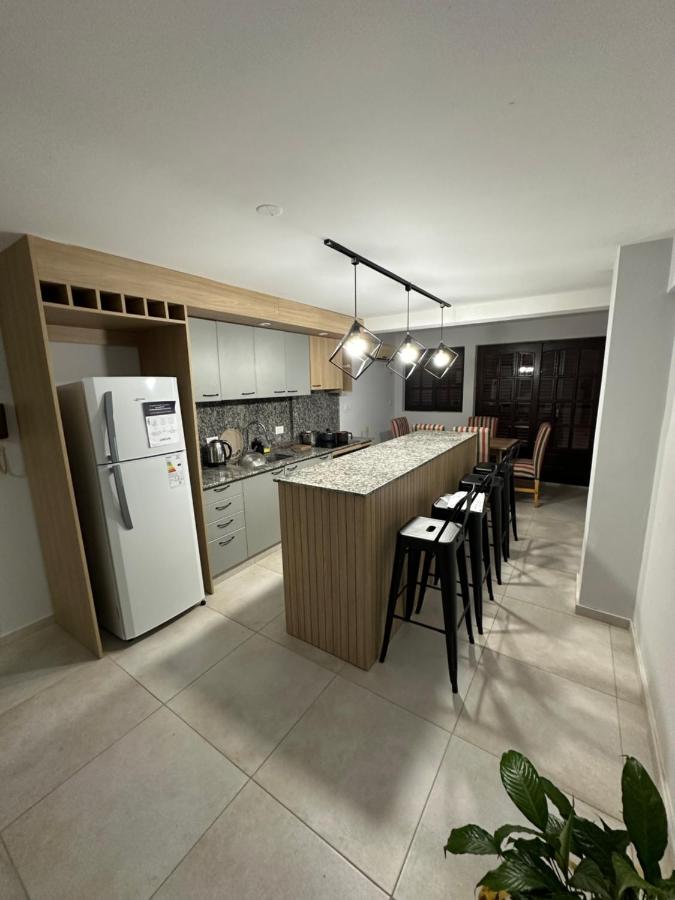Departamento completo de 3 habitaciones y 2 baños - B&B