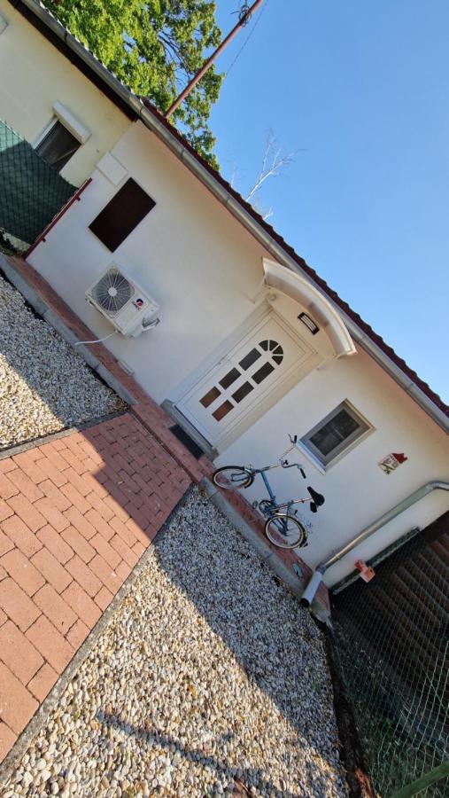 Sárközi Nyaraló - Ferienwohnung