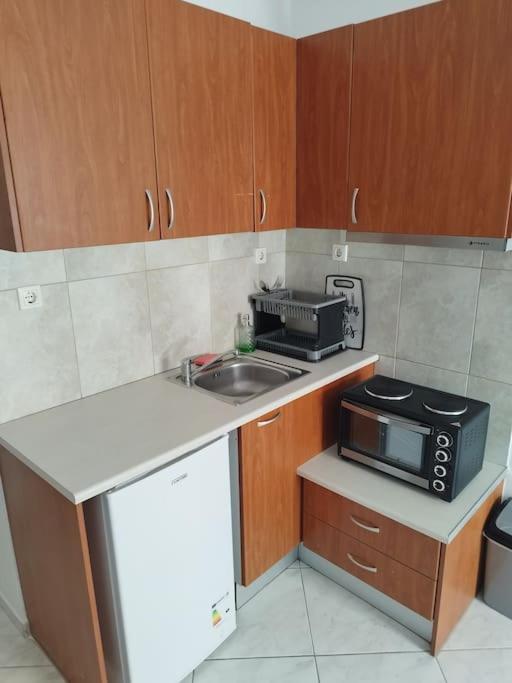 Small apartment in the heart of Piraeus! Notara 43 - Chambres d'hôtes Le Pirée