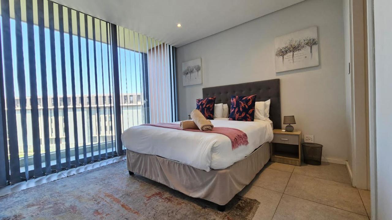 Appartamento con 2 Camere da Letto e Balcone