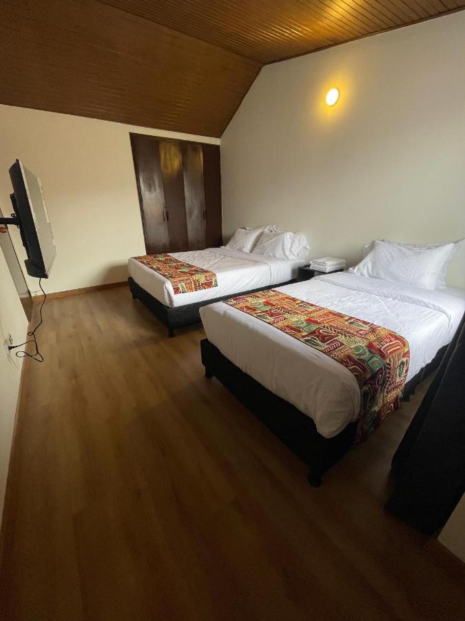 Twin Room with Shared Bathroom