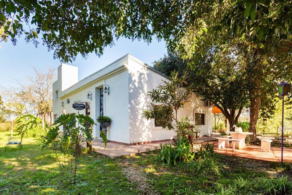 Casa Quinta con Pileta para hasta 8 Personas - B&B Gualeguaychú