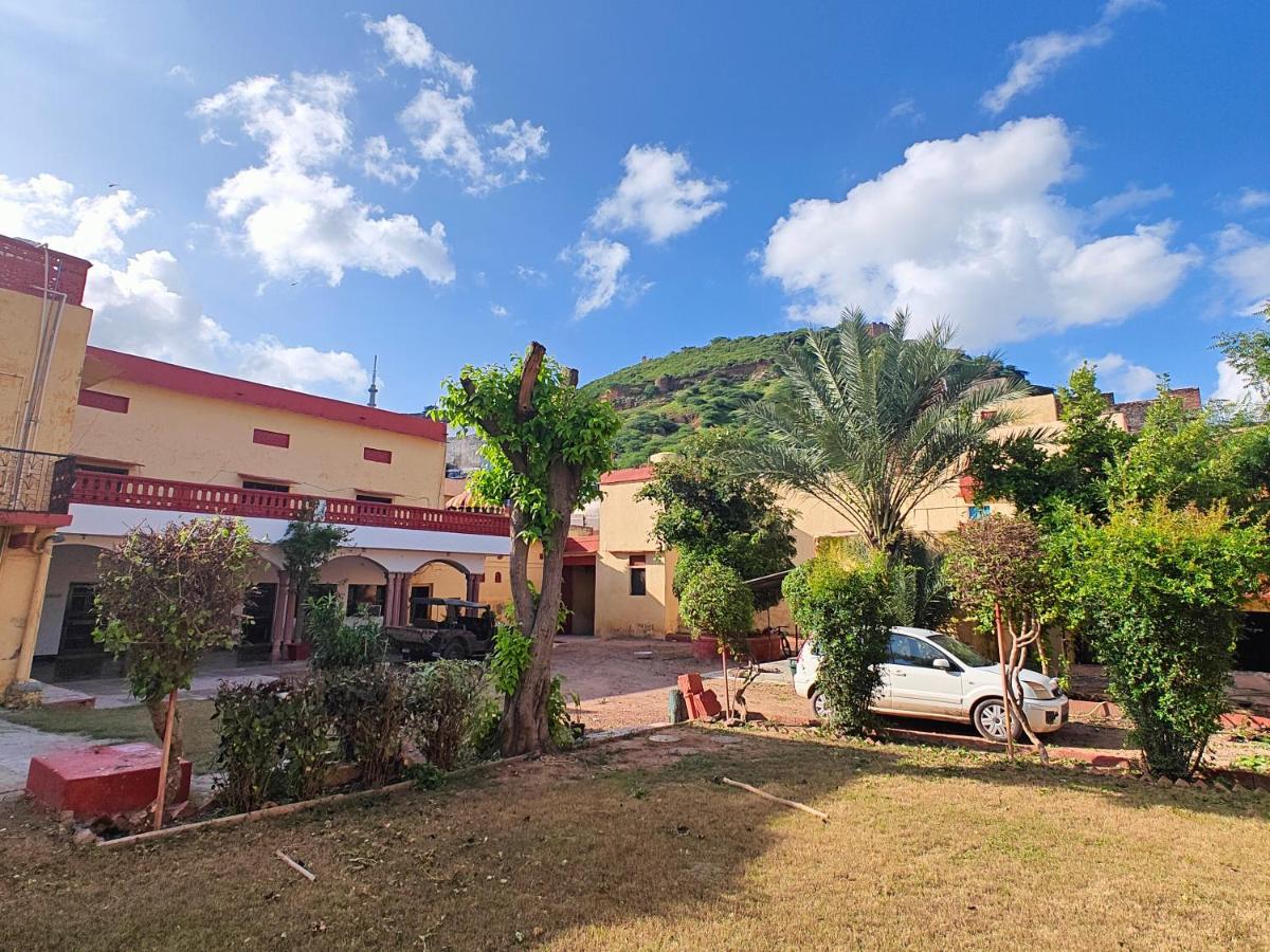 House Of Dugari - B&B Būndi