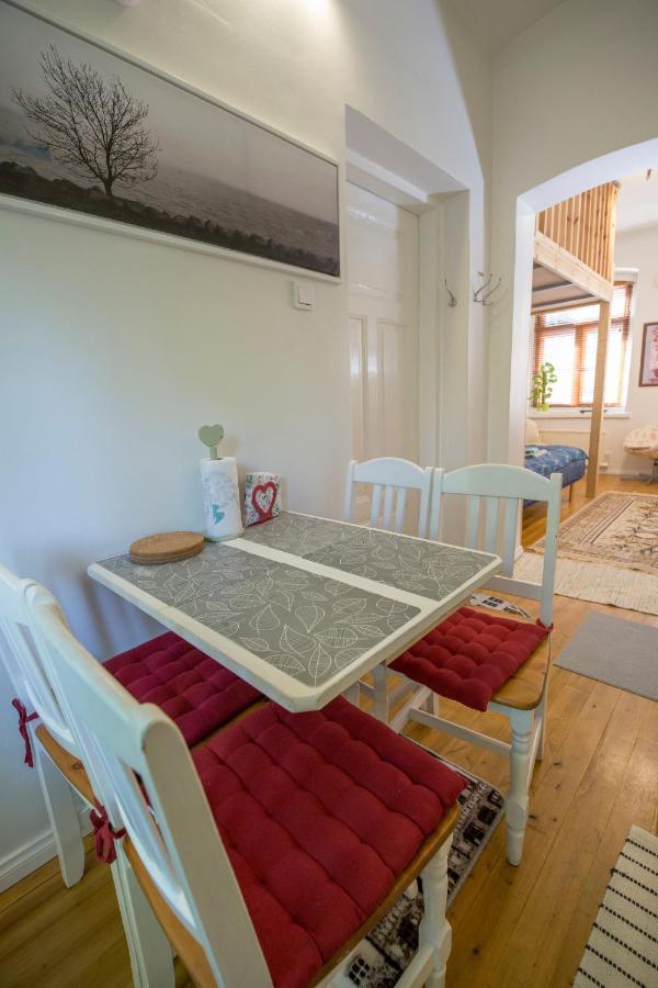 A Lovely apartment near Railway station and Arena. - Chambres d'hôtes Tampere