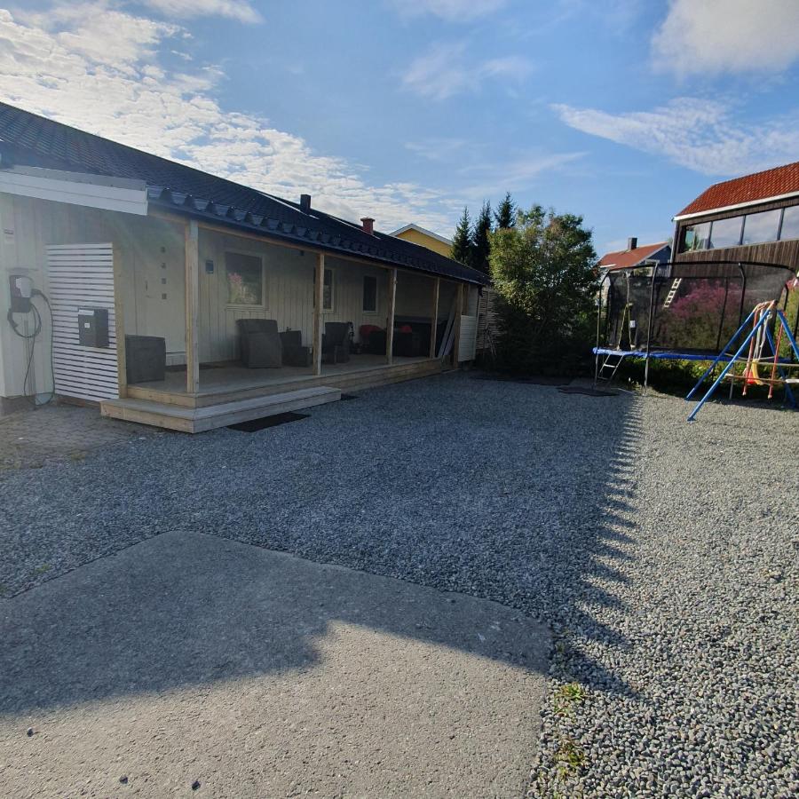 Arctic view - Sentral apartment with free parking - B&B
